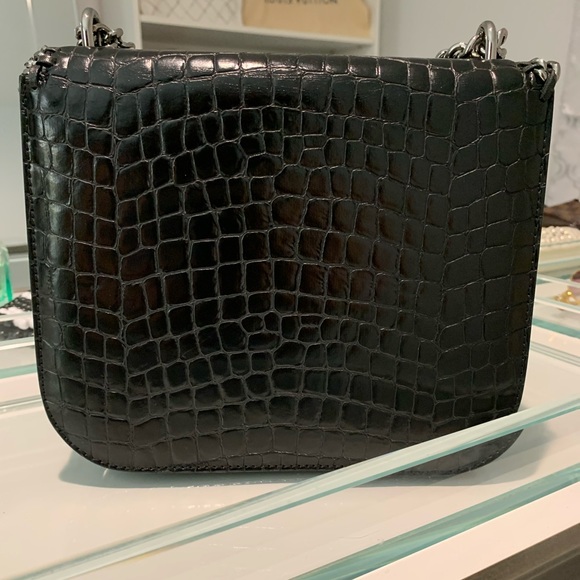 Stella McCartney Embossed Crocodile Effect Medium Falabella box shoulder bag - Picture 11 of 12